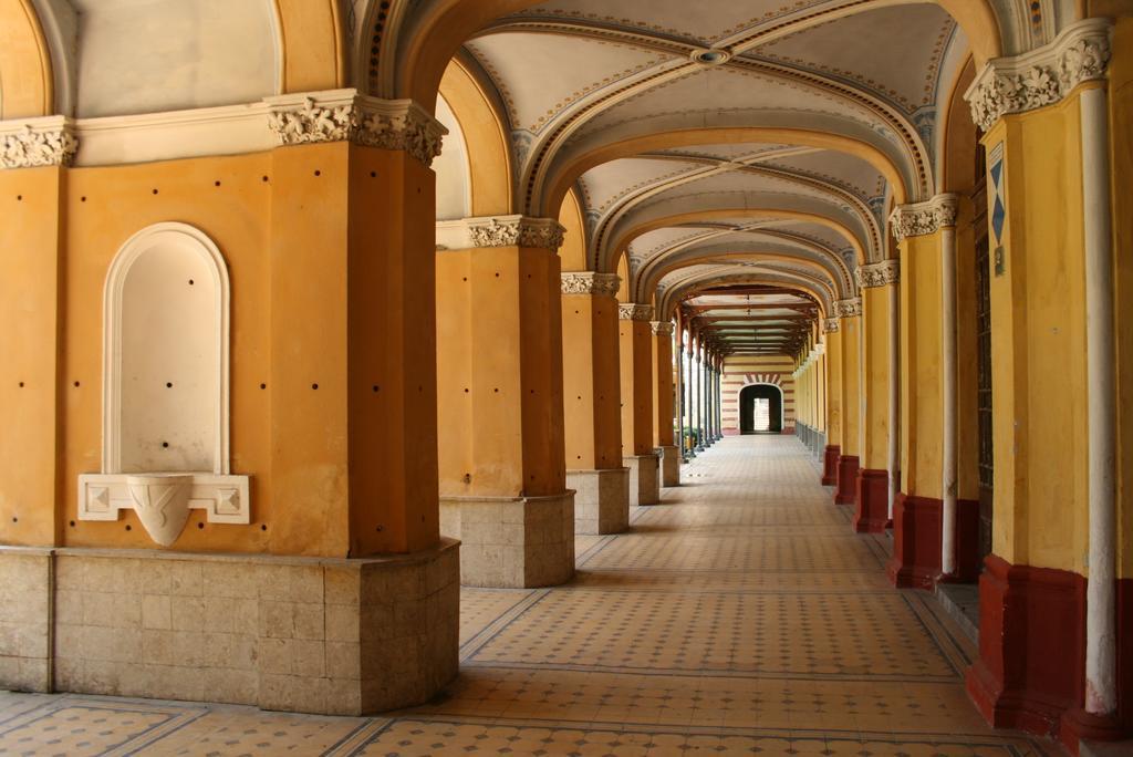 Pensiunea Floare De Colt Băile Herculane Exterior foto